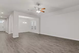 10385 Sarasota St, Grand Prairie, TX 76065 - Photo 13