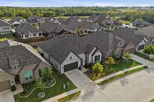 1915 Hillside Ct, Van Alstyne, TX 75495 - Photo 33