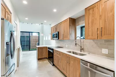 4715 Live Oak Street #102, Dallas, TX 75204 - Photo 9