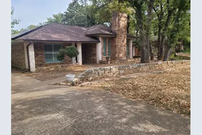 511 Washington Drive, Arlington, TX 76011 - Photo 1