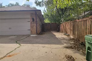 511 Washington Dr, Arlington, TX 76011 - Photo 35