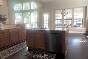 7612 Cindy Ln, Sachse, TX 75048 - Photo 9