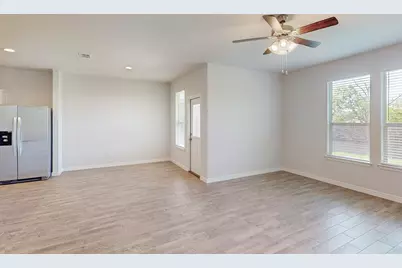 525 Passenger Drive, Fort Worth, TX 76131 - Photo 15