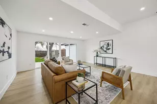 3401 Valley View Ln, Garland, TX 75043 - Photo 5