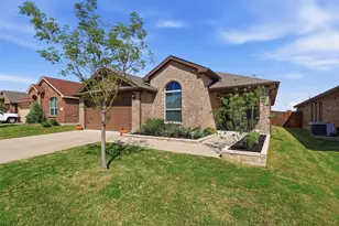 9336 Castorian Dr, Fort Worth, TX 76131 - Photo 3