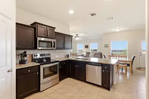 9336 Castorian Dr, Fort Worth, TX 76131 - Photo 9