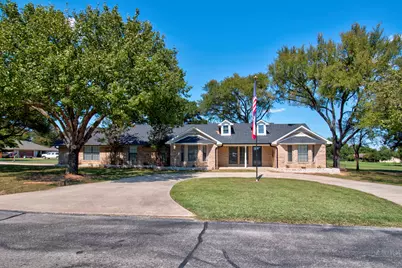 101 Wasco Cove, Gainesville, TX 76240 - Photo 1