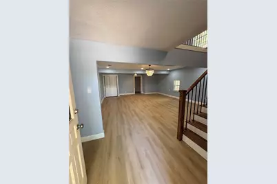 721 Lexington Drive, Irving, TX 75061 - Photo 9