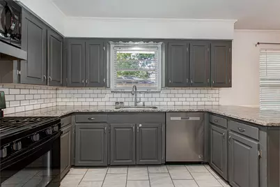 6915 Inverness Lane, Dallas, TX 75214 - Photo 11