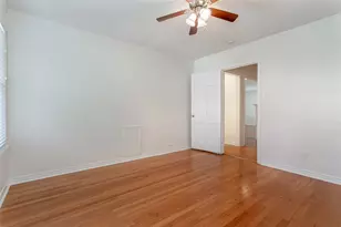 6915 Inverness Ln, Dallas, TX 75214 - Photo 17