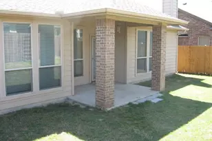 11045 Erinmoor Trail, Fort Worth, TX 76052 - Photo 15