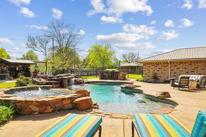 908 N Maple Street, Muenster, TX 76252 - Photo 25