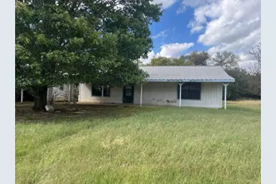 300 A E 3rd Street, Iredell, TX 76649 - Photo 1