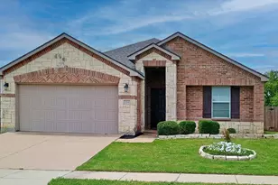 394 Meadow Ridge Dr, Burleson, TX 76028 - Photo 1