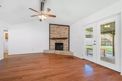 921 Red Oak Street, Azle, TX 76020 - Photo 9