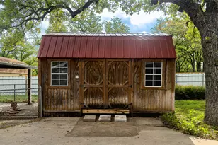 700 Austin Dr, Mineral Wells, TX 76067 - Photo 37