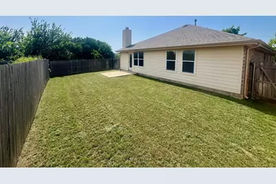 1000 Salt Creek Trail, Fort Worth, TX 76131 - Photo 9