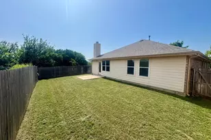 1000 Salt Creek Trail, Fort Worth, TX 76131 - Photo 9