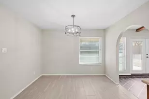2001 San Jacinto Dr, Arlington, TX 76012 - Photo 15