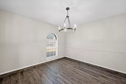 2001 San Jacinto Drive, Arlington, TX 76012 - Photo 5