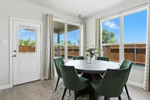 900 Parkvista Dr, Cleburne, TX 76031 - Photo 9