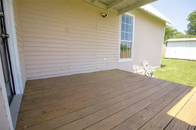 605 Orange Avenue, Farmersville, TX 75442 - Photo 15