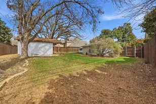 9403 Thornberry Ln, Dallas, TX 75220 - Photo 35