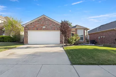 3800 Summersville Lane, Fort Worth, TX 76244 - Photo 5