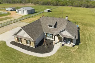 185 Stanley Ln, Poolville, TX 76487 - Photo 5