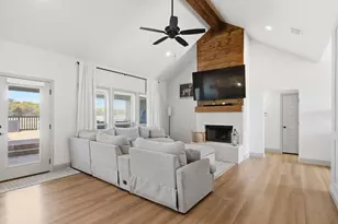 185 Stanley Ln, Poolville, TX 76487 - Photo 11