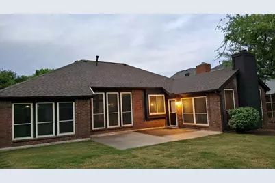 3218 Mapleridge Drive, Grapevine, TX 76051 - Photo 3