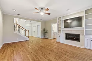 4634 N Oconnor Ct, Irving, TX 75062 - Photo 17
