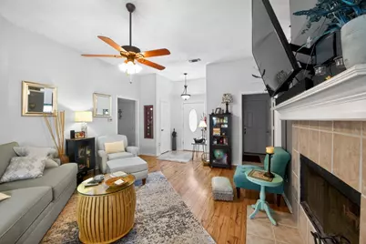 420 Meadowcrest Drive, Azle, TX 76020 - Photo 7