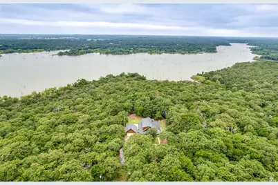 2383 Blanks Road, Tioga, TX 76271 - Photo 17