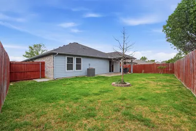 5762 Firethorn Drive, Dallas, TX 75249 - Photo 17