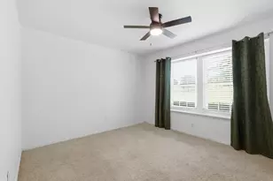 5762 Firethorn Dr, Dallas, TX 75249 - Photo 13