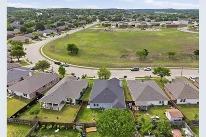 5762 Firethorn Drive, Dallas, TX 75249 - Photo 21
