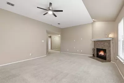 5762 Firethorn Drive, Dallas, TX 75249 - Photo 5