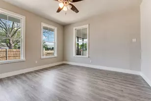 1247 Georgia Ave, Dallas, TX 75216 - Photo 9