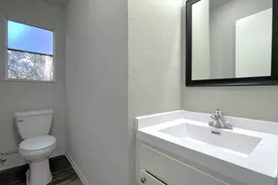 2105 Knoll Crest Dr, Arlington, TX 76014 - Photo 7