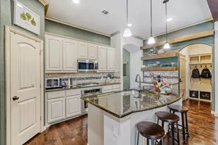 7624 Truchard Dr, Fort Worth, TX 76179 - Photo 7