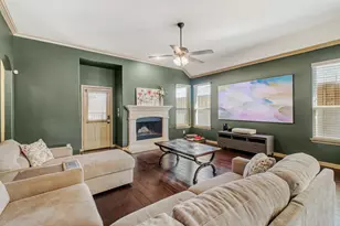 7624 Truchard Dr, Fort Worth, TX 76179 - Photo 15