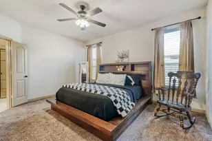 7624 Truchard Dr, Fort Worth, TX 76179 - Photo 5