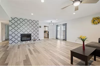 1742 Delaford Drive, Carrollton, TX 75007 - Photo 9