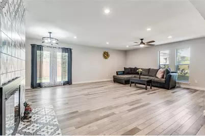 1742 Delaford Drive, Carrollton, TX 75007 - Photo 7