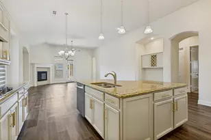 904 Lady Bird Dr, McKinney, TX 75071 - Photo 9