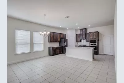 7235 Crowell Avenue, Arlington, TX 76002 - Photo 11