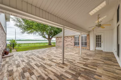3306 Bluffview Drive, Garland, TX 75043 - Photo 13