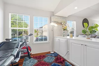 601 Midpark Drive, Euless, TX 76039 - Photo 3