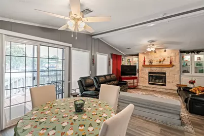 307 Brazos Harbor Drive, Granbury, TX 76048 - Photo 23